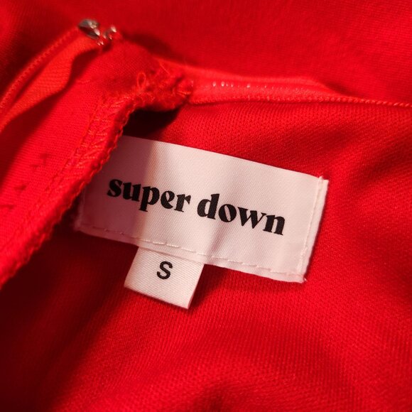 Red strapless dress with leg slit SIZE S - Picture 5 of 5